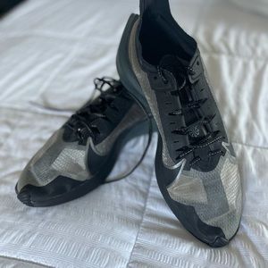 Nike zoom gravity